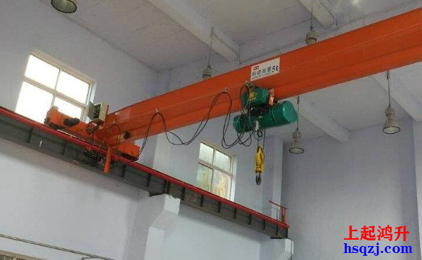 長(cháng)沙單梁起重機圖片